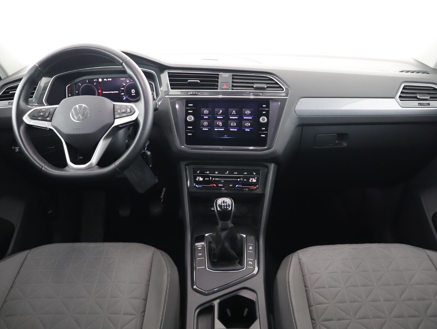 VW Tiguan 2.0 TDI Life | Bild 9 von 15
