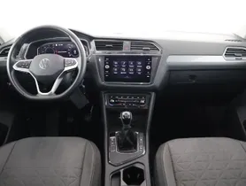 VW Tiguan 2.0 TDI Life | Thumbnail 9 von 15