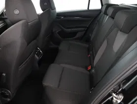 Skoda Octavia Combi 2.0 TDI Amb. DSG | Thumbnail 21 von 23
