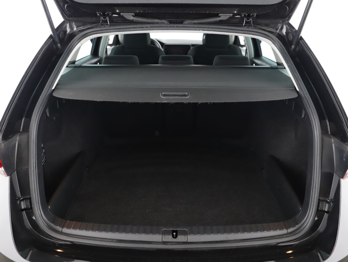 Skoda Octavia Combi 2.0 TDI Amb. DSG | Bild 22 von 23