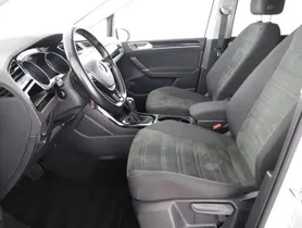 VW Touran 2.0 TDI Highline DSG | Thumbnail 7 von 23