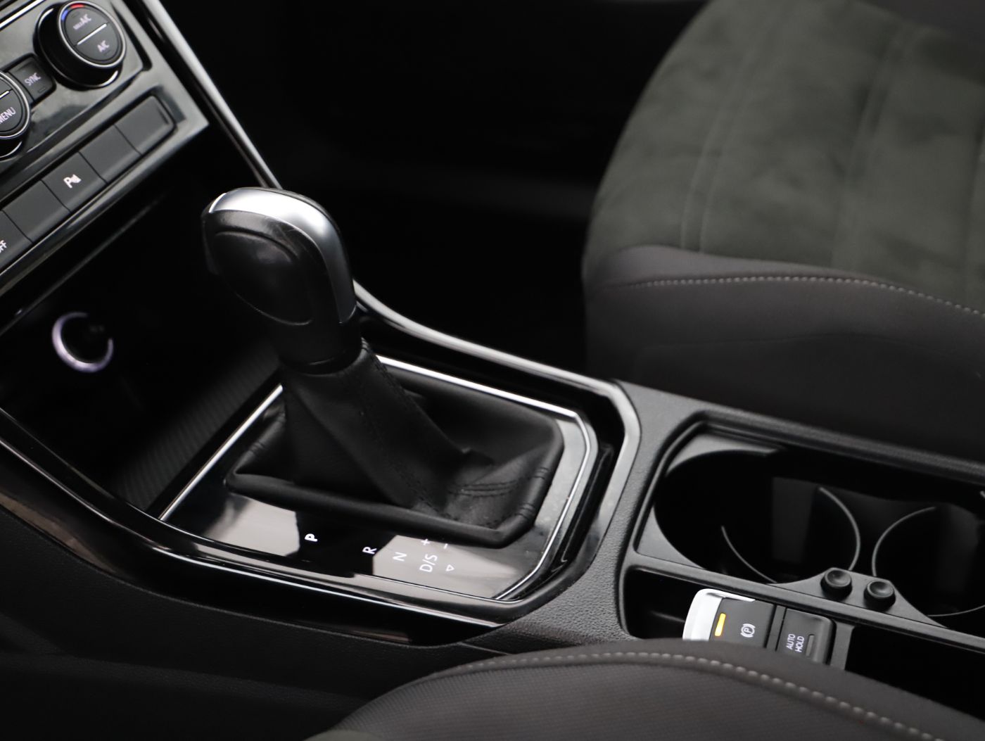 VW Touran 2.0 TDI Highline DSG | Bild 9 von 23
