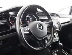 VW Touran 2.0 TDI Highline DSG | Thumbnail 10 von 23