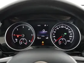 VW Touran 2.0 TDI Highline DSG | Thumbnail 12 von 23