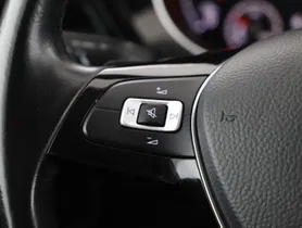 VW Touran 2.0 TDI Highline DSG | Thumbnail 17 von 23