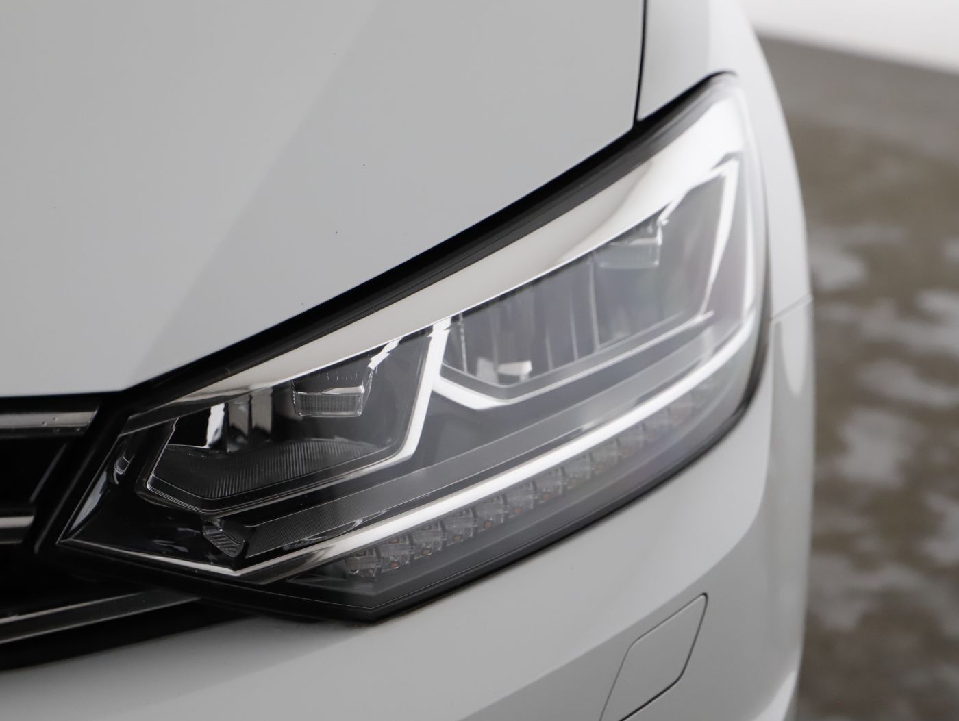 VW Touran 2.0 TDI Highline DSG | Bild 23 von 23