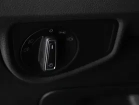 VW Touran 2.0 TDI Highline DSG | Thumbnail 20 von 23