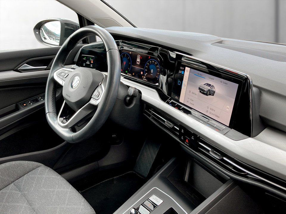 VW Golf VIII Var. 2.0 TDI Life DSG | Bild 9 von 23