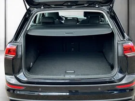 VW Golf VIII Var. 2.0 TDI Life DSG | Thumbnail 23 von 23