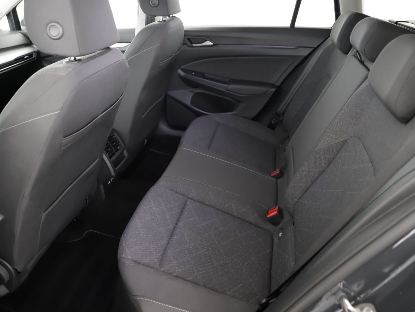 VW Golf VIII Var. 2.0TDI Life DSG | Bild 22 von 22