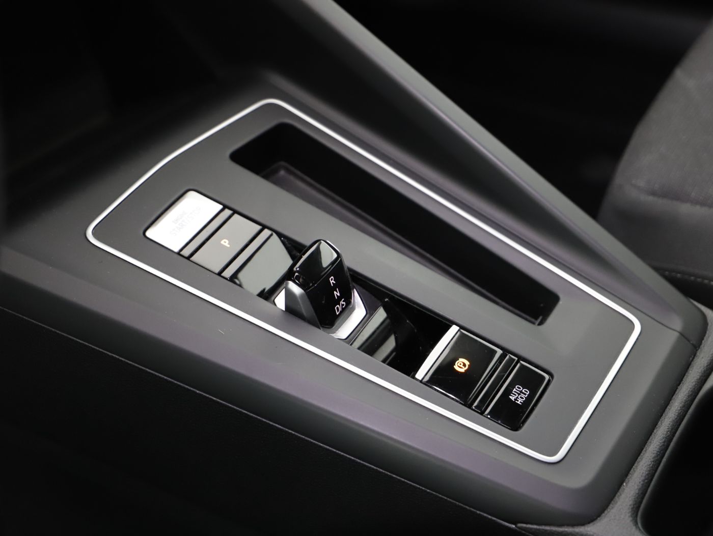 VW Golf VIII Var. 2.0TDI Life DSG | Bild 21 von 22