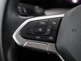 VW Golf VIII Var. 2.0TDI Life DSG | Thumbnail 15 von 22