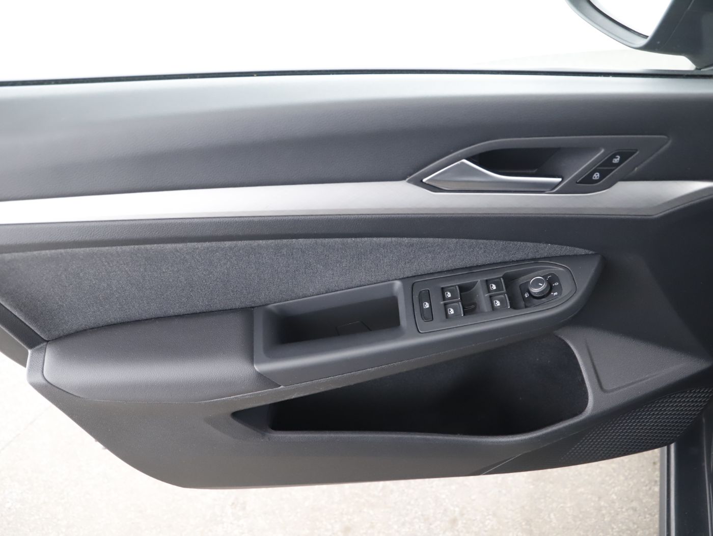 VW Golf VIII Var. 2.0TDI Life DSG | Bild 8 von 22