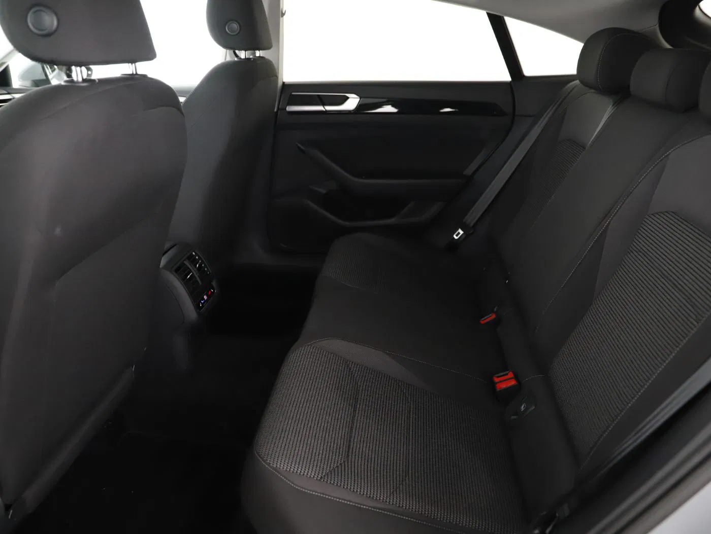 VW Arteon 2.0TDI DSG | Bild 10 von 27