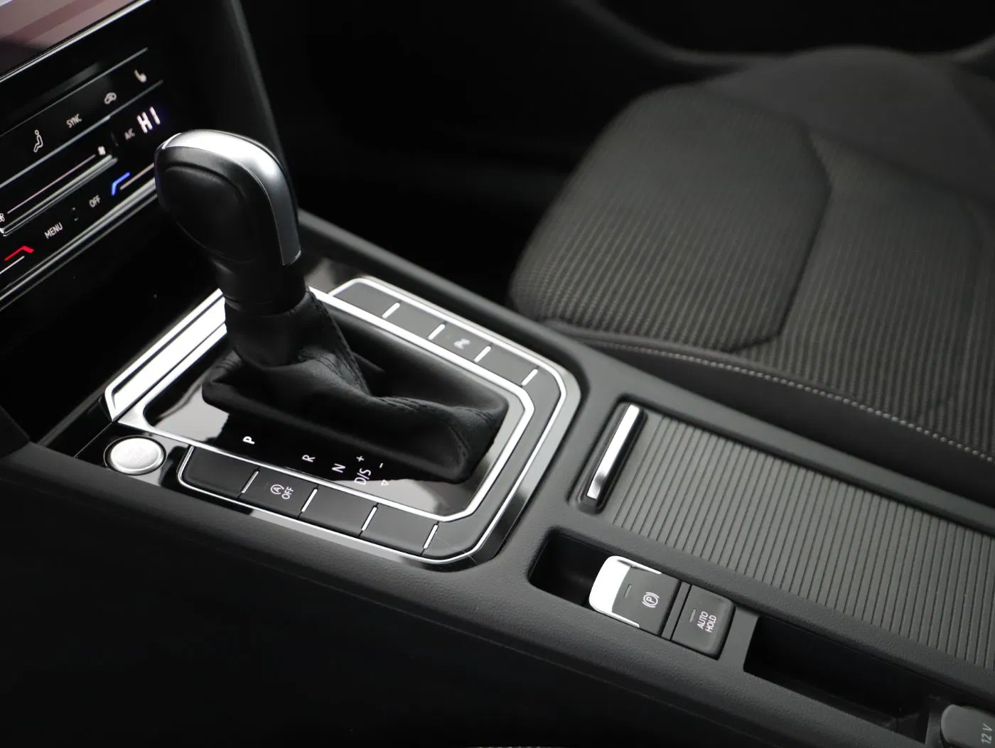 VW Arteon 2.0TDI DSG | Bild 13 von 27