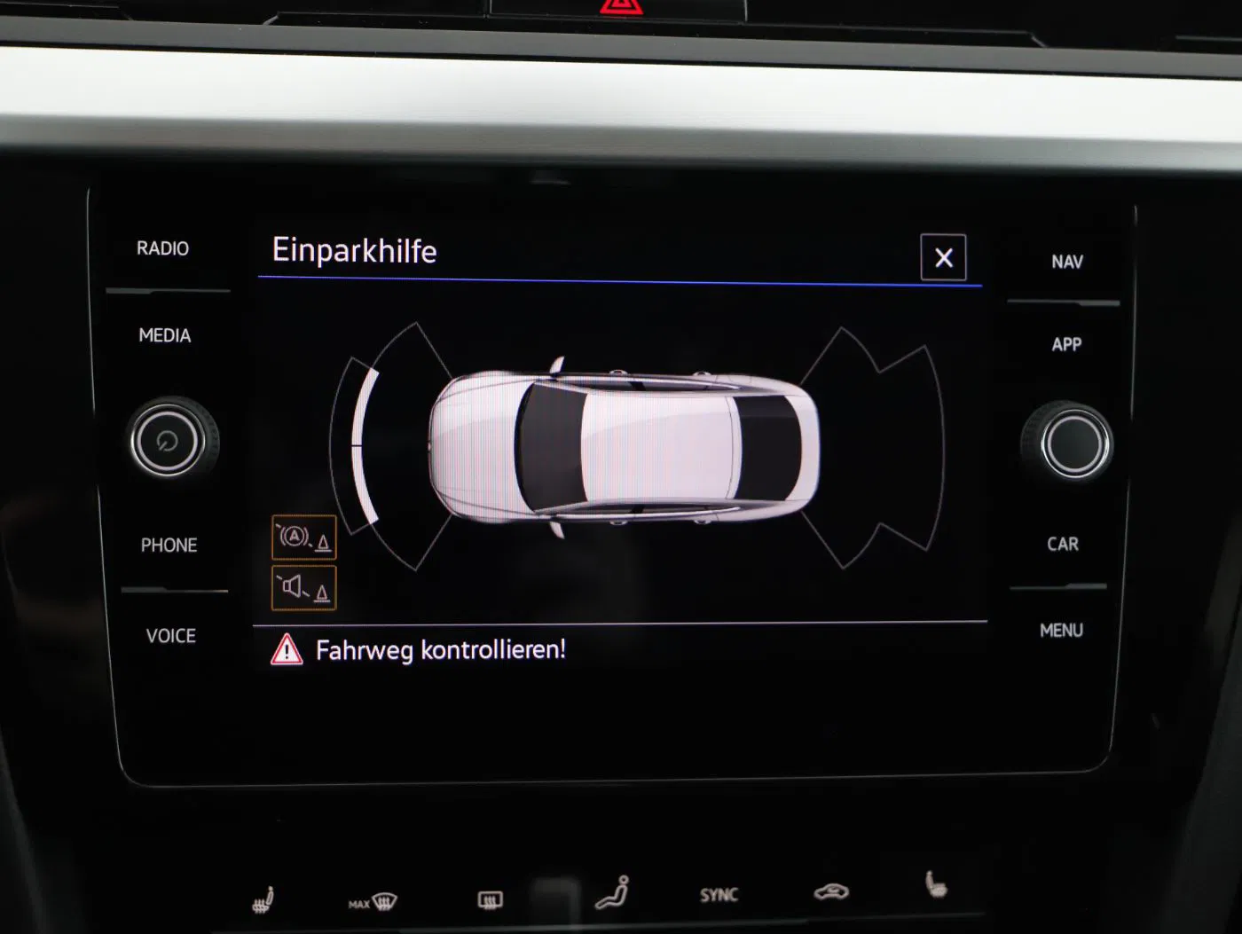 VW Arteon 2.0TDI DSG | Bild 17 von 27