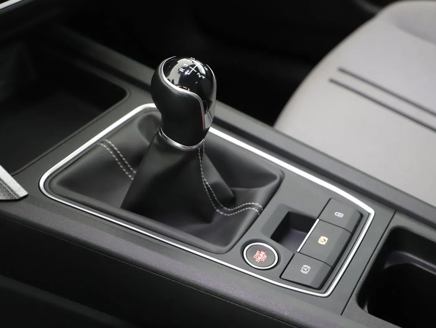 Seat Leon ST 2.0 TDI Style | Bild 13 von 27