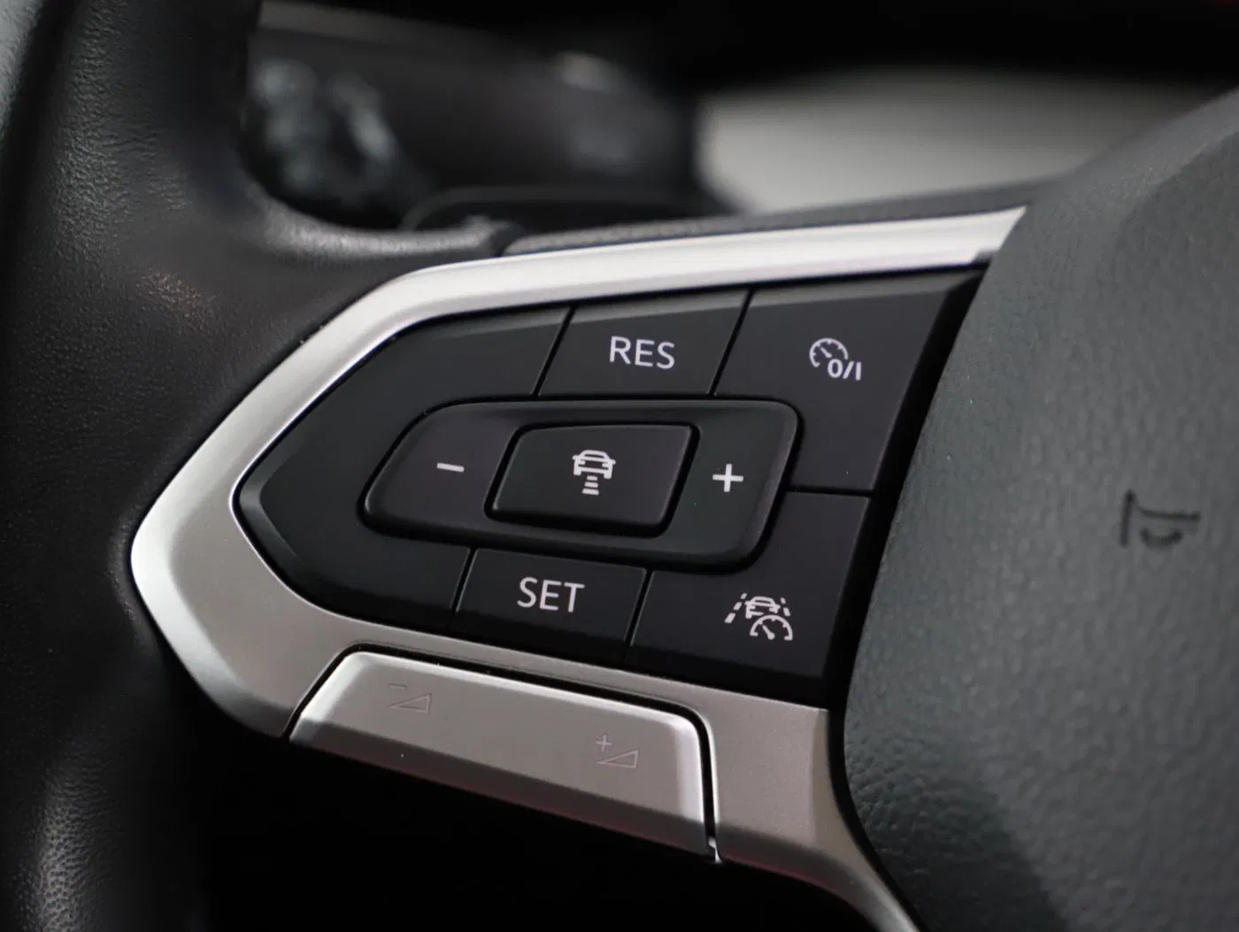 VW Golf VIII Var 2.0TDI Life DSG | Bild 19 von 25