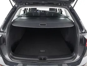 VW Golf VIII Var 2.0TDI Life DSG | Thumbnail 24 von 25