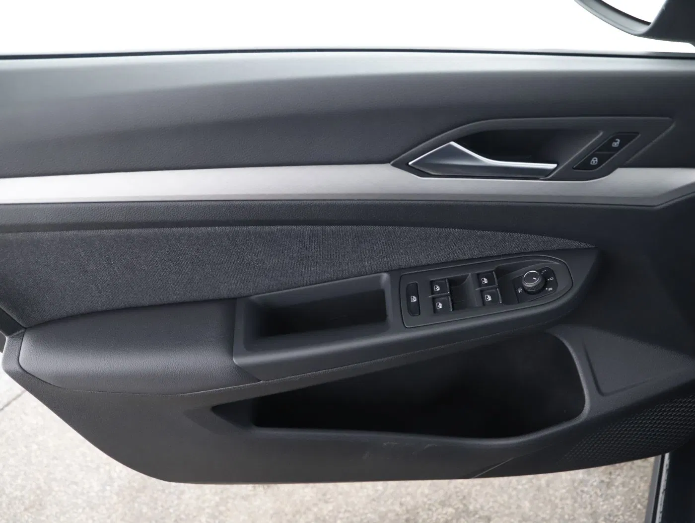 VW Golf VIII Var 2.0TDI Life DSG | Bild 22 von 25