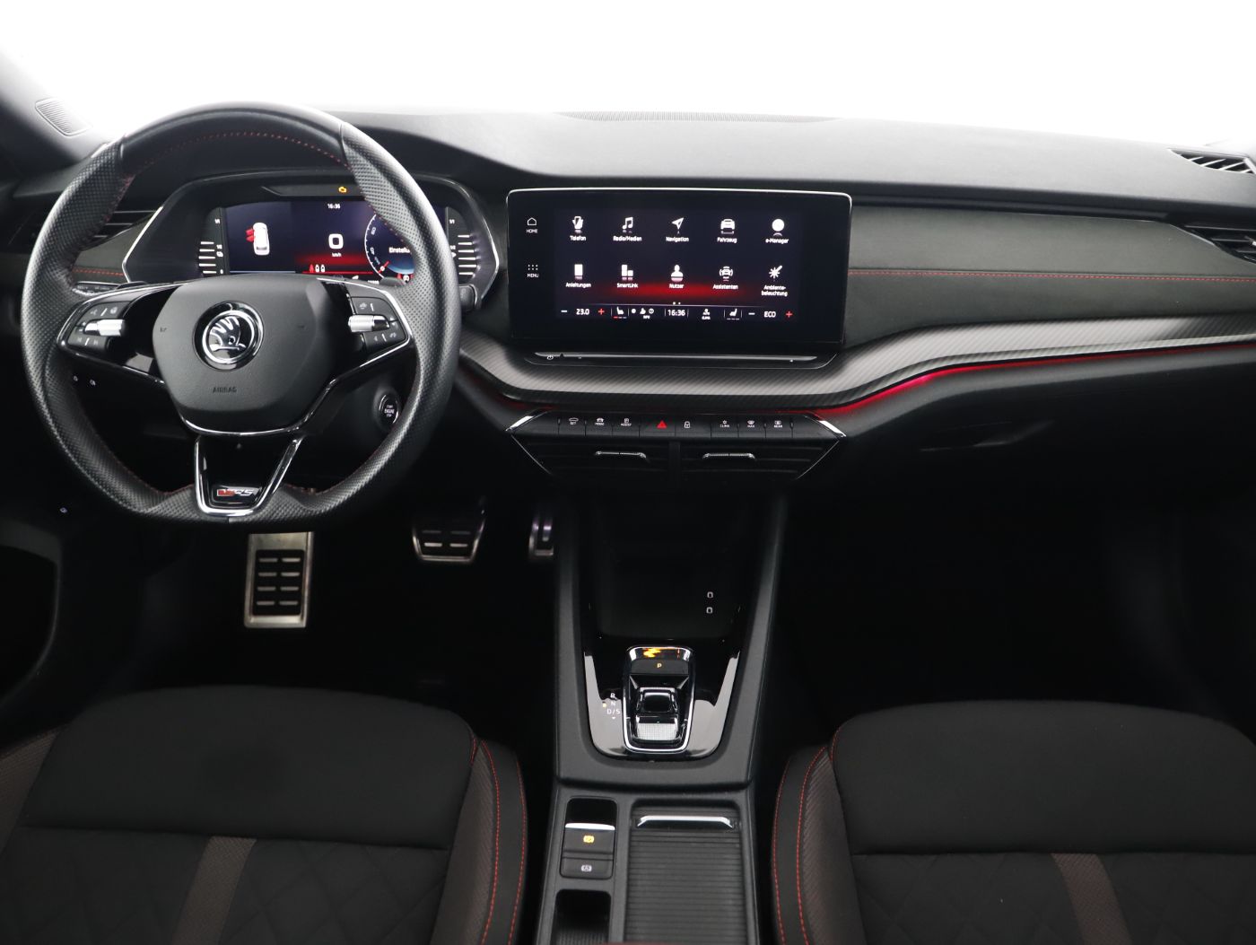 Skoda Octavia Combi RS iV DSG | Bild 14 von 25