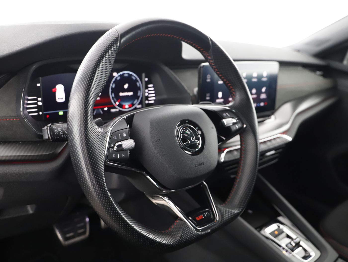 Skoda Octavia Combi RS iV DSG | Bild 15 von 25