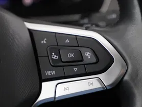 VW Passat Variant 2.0 TDI 4Motion BMT Business | Thumbnail 16 von 27