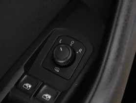 VW Passat Variant 2.0 TDI 4Motion BMT Business | Thumbnail 10 von 27
