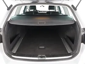 VW Passat Variant 2.0 TDI 4Motion BMT Business | Thumbnail 24 von 27