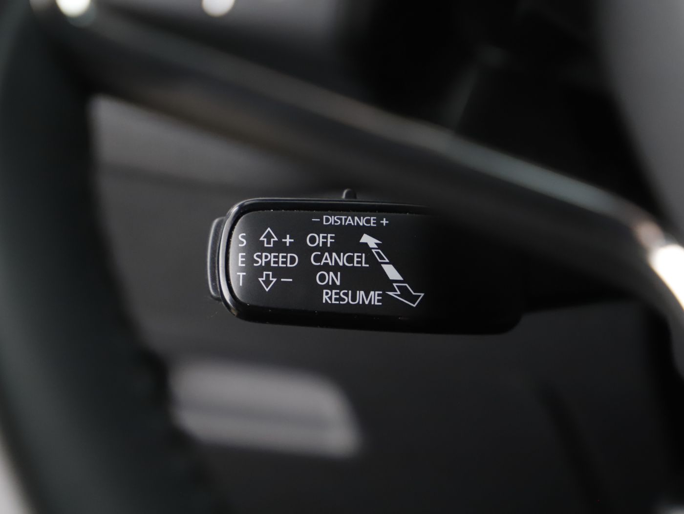 Skoda Octavia Combi 2.0 TDI Style DSG | Bild 13 von 24
