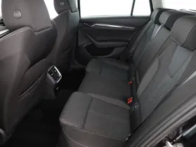 Skoda Octavia Combi 2.0 TDI Style DSG | Thumbnail 23 von 25