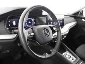 Skoda Octavia Combi 2.0 TDI Style DSG | Thumbnail 13 von 25