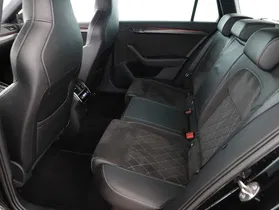 Skoda Superb Combi iV Sportline | Thumbnail 10 von 29