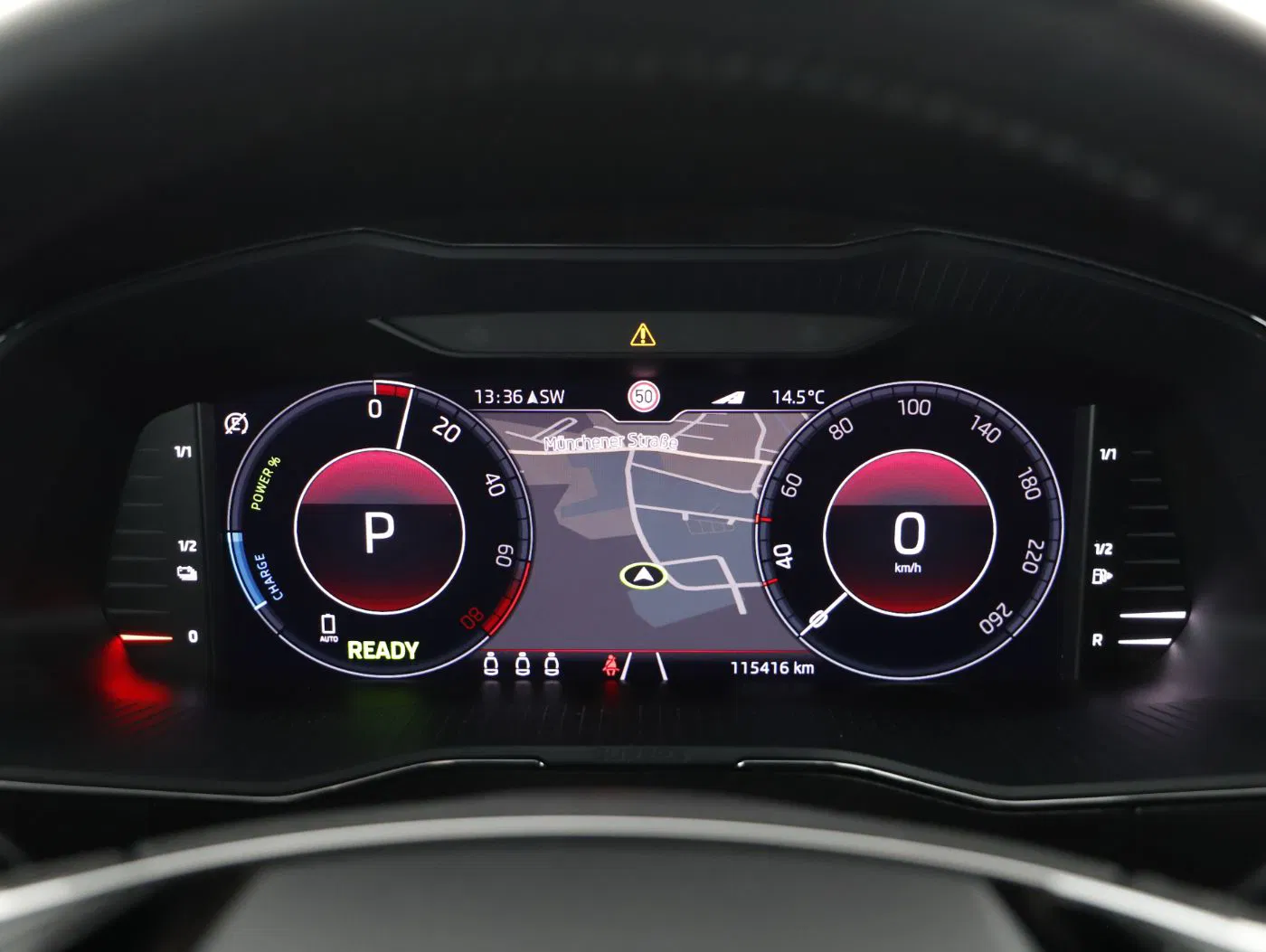 Skoda Superb Combi iV Sportline | Bild 14 von 29