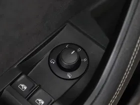 Skoda Superb Combi iV Sportline | Thumbnail 24 von 29