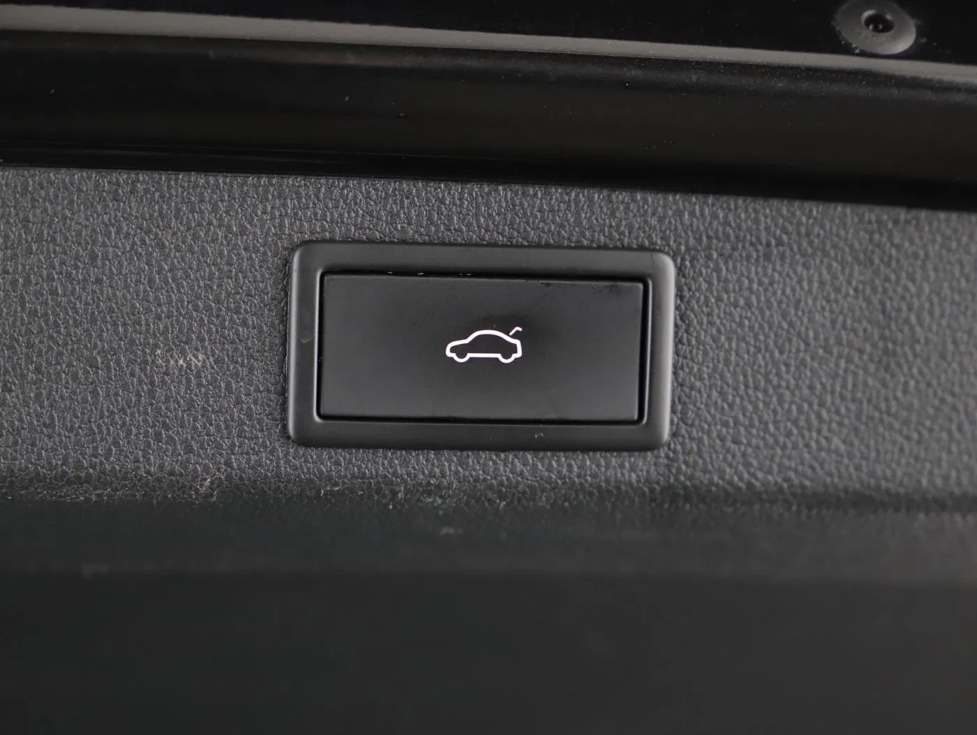 Skoda Superb Combi iV Sportline | Bild 26 von 29