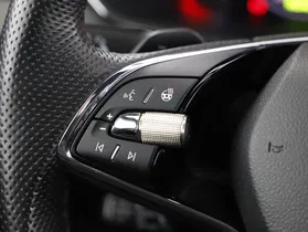 Skoda Superb Combi iV Sportline | Thumbnail 19 von 29