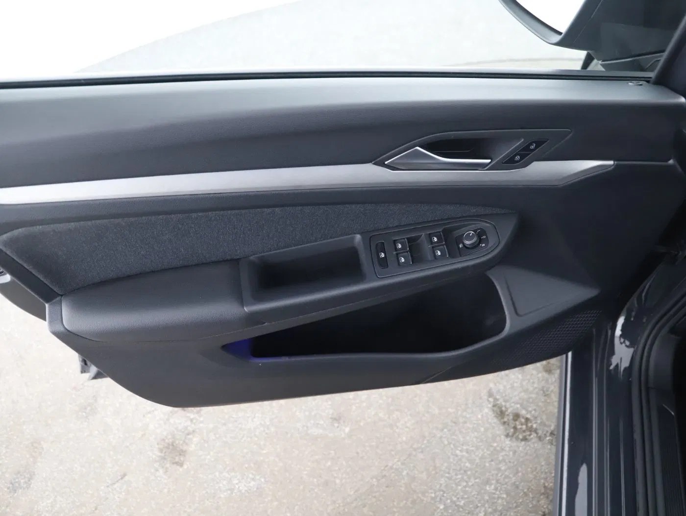 VW Golf VIII Var. 2.0 TDI Life | Bild 9 von 24