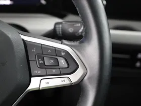 VW Golf VIII Var. 2.0 TDI Life | Thumbnail 16 von 24