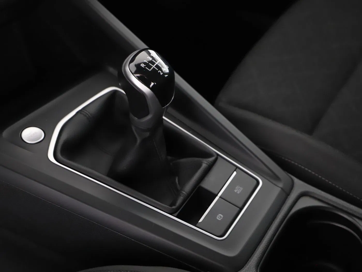 VW Golf VIII Var. 2.0 TDI Life | Bild 17 von 24