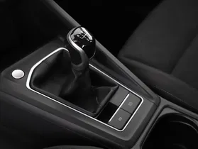 VW Golf VIII Var. 2.0 TDI Life | Thumbnail 17 von 24