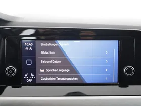 VW Golf VIII Var. 2.0 TDI Life | Thumbnail 22 von 24