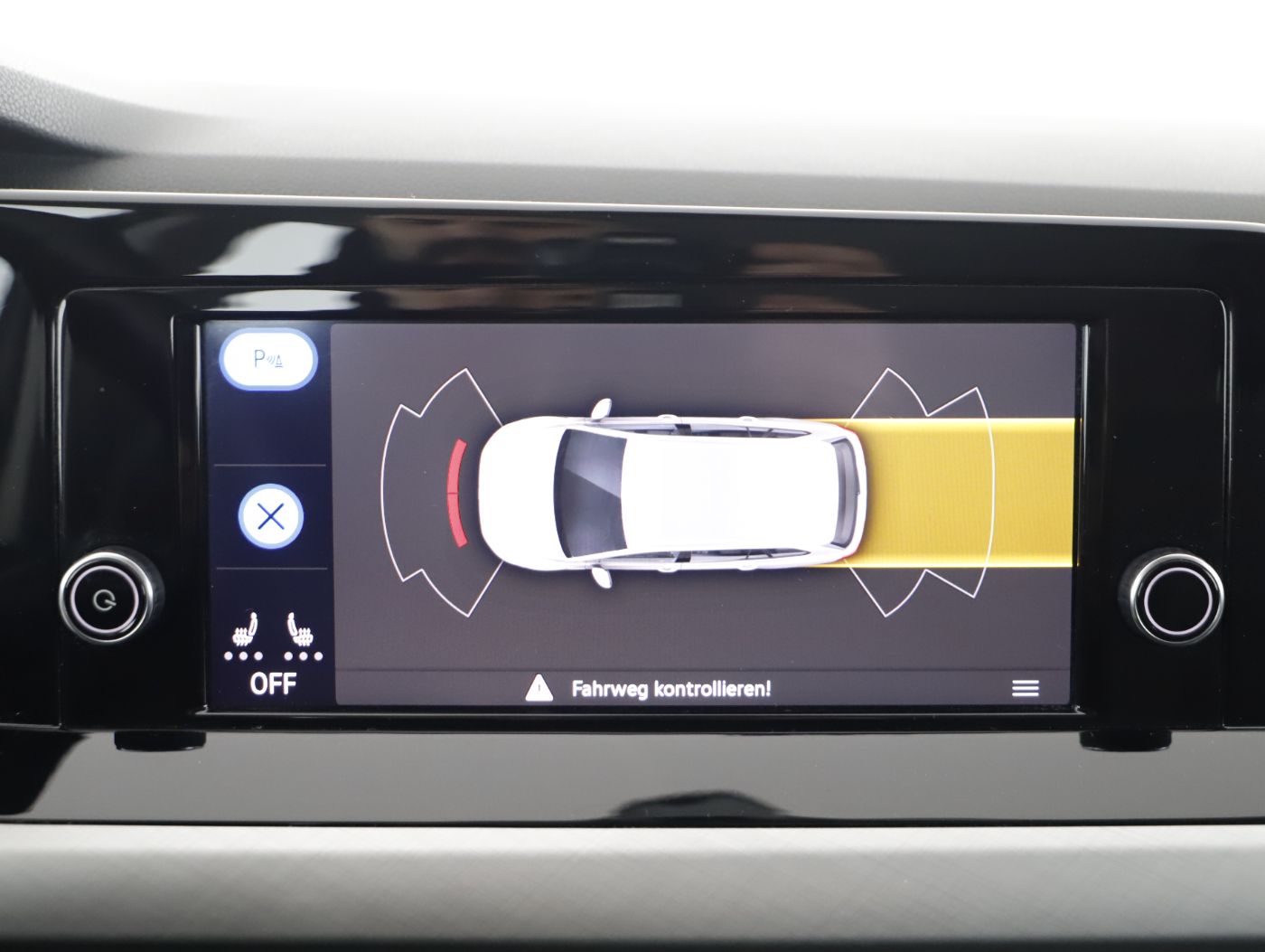 VW Golf VIII Var. 2.0 TDI Life | Bild 19 von 24