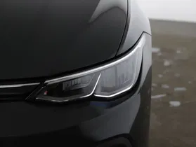 VW Golf VIII Var. 2.0 TDI Life | Thumbnail 24 von 24