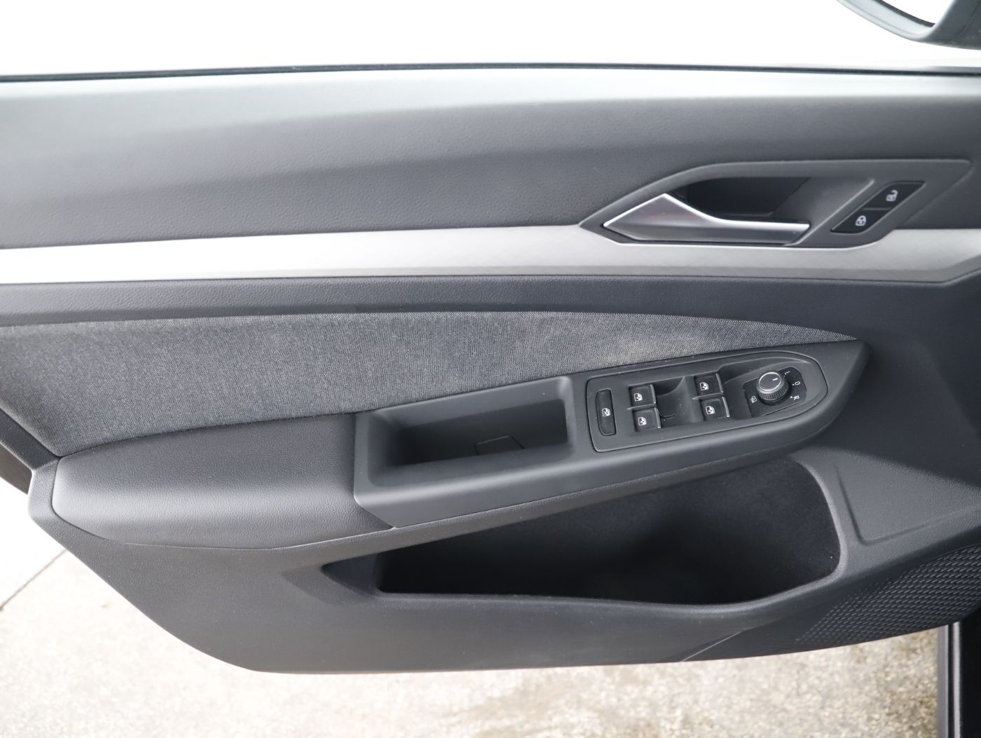 VW Golf VIII Variant 2.0 TDI Life DSG | Bild 11 von 26