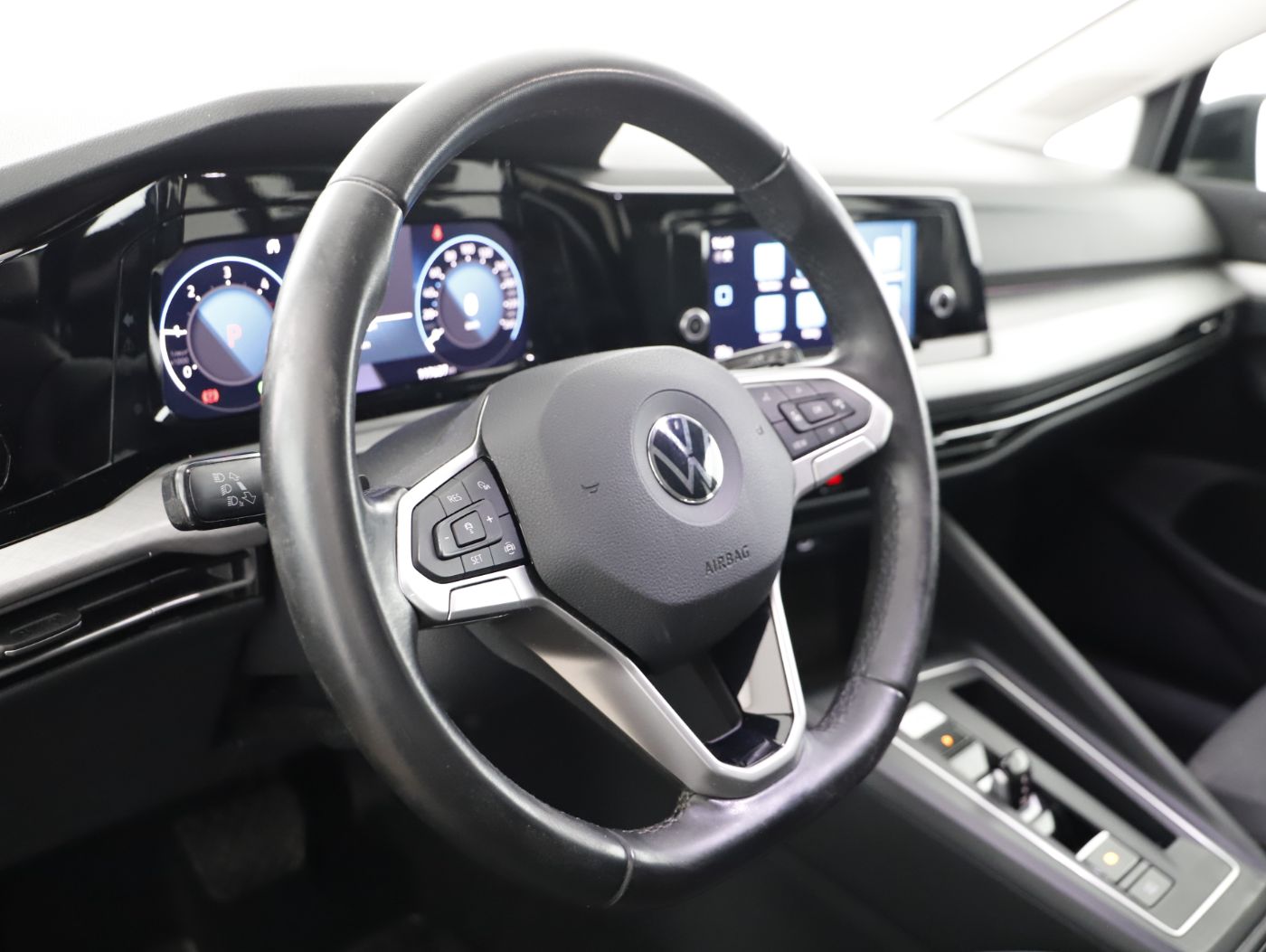 VW Golf VIII Variant 2.0 TDI Life DSG | Bild 14 von 26