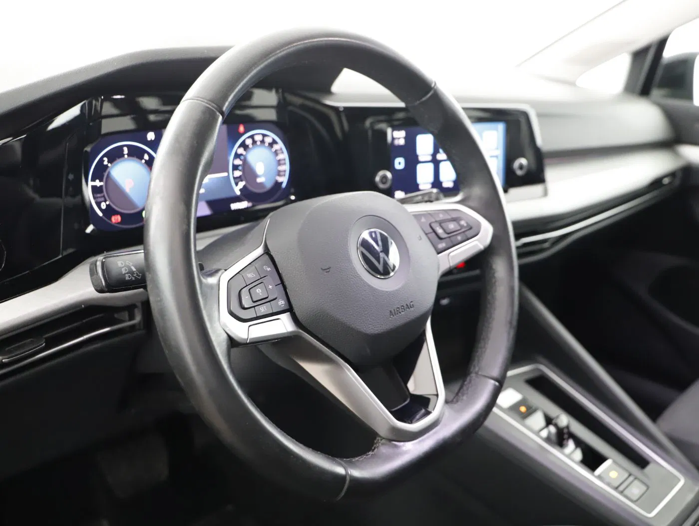 VW Golf VIII Variant 2.0 TDI Life DSG | Bild 14 von 26