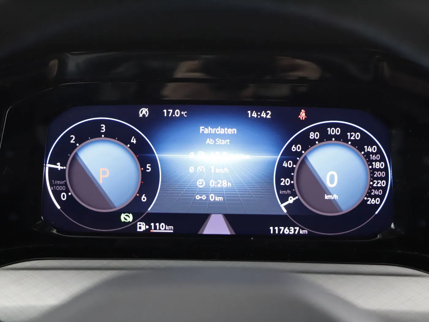 VW Golf VIII Variant 2.0 TDI Life DSG | Bild 16 von 26