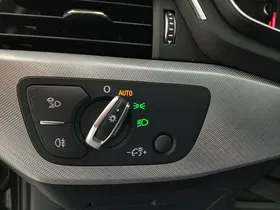 Audi A4 Avant 2.0 TFSI sport | Thumbnail 13 von 27