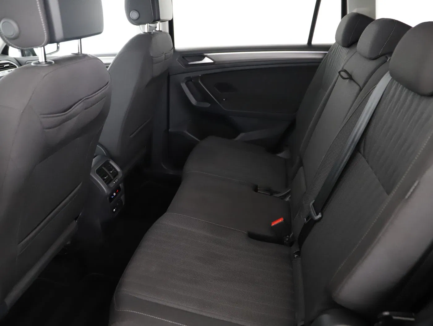 VW Tiguan Allspace 2.0 TDI 4M | Bild 22 von 25